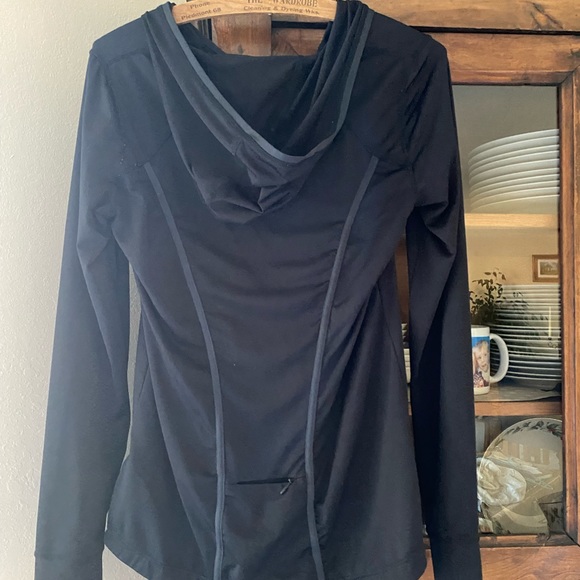 Road Runner Sports Running Top - Picture 5 of 7